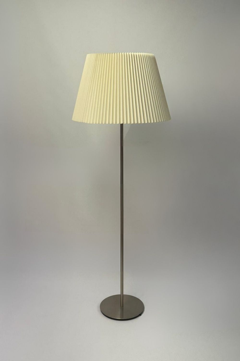 Modern Lambder (krom)