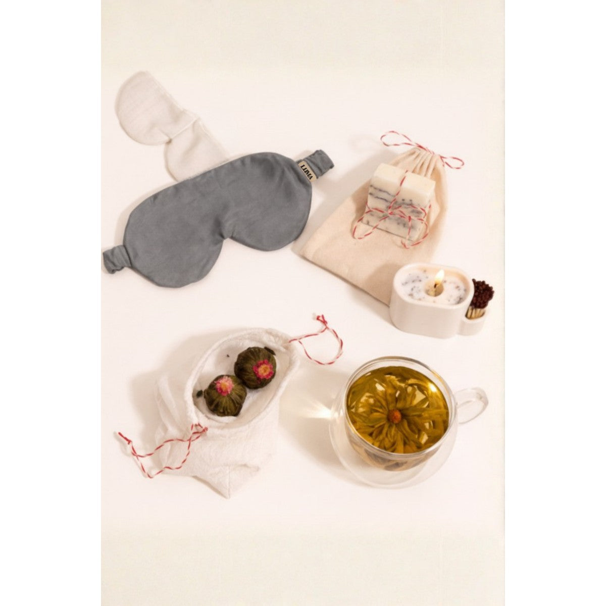 Touch Lavanta Dolgulu Göz Maskesi, Doğal Mum, Blossom Tea & Meditasyon Seti