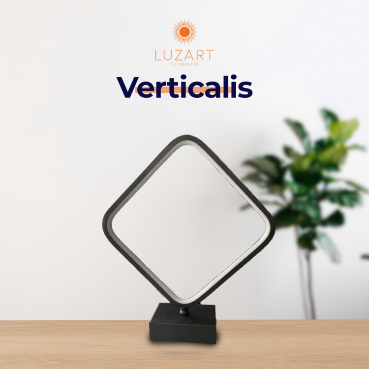 Verticalis Masa Lambası