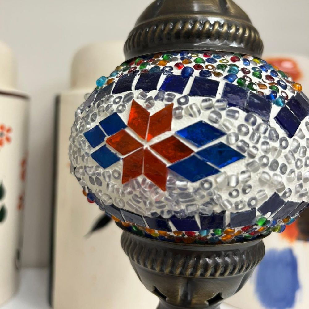 Kösem Sultan - Osmanlı Serisi Şarjlı Mozaik Masa Lambası