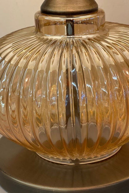 Amber Cam Gövdeli Şık Abajur