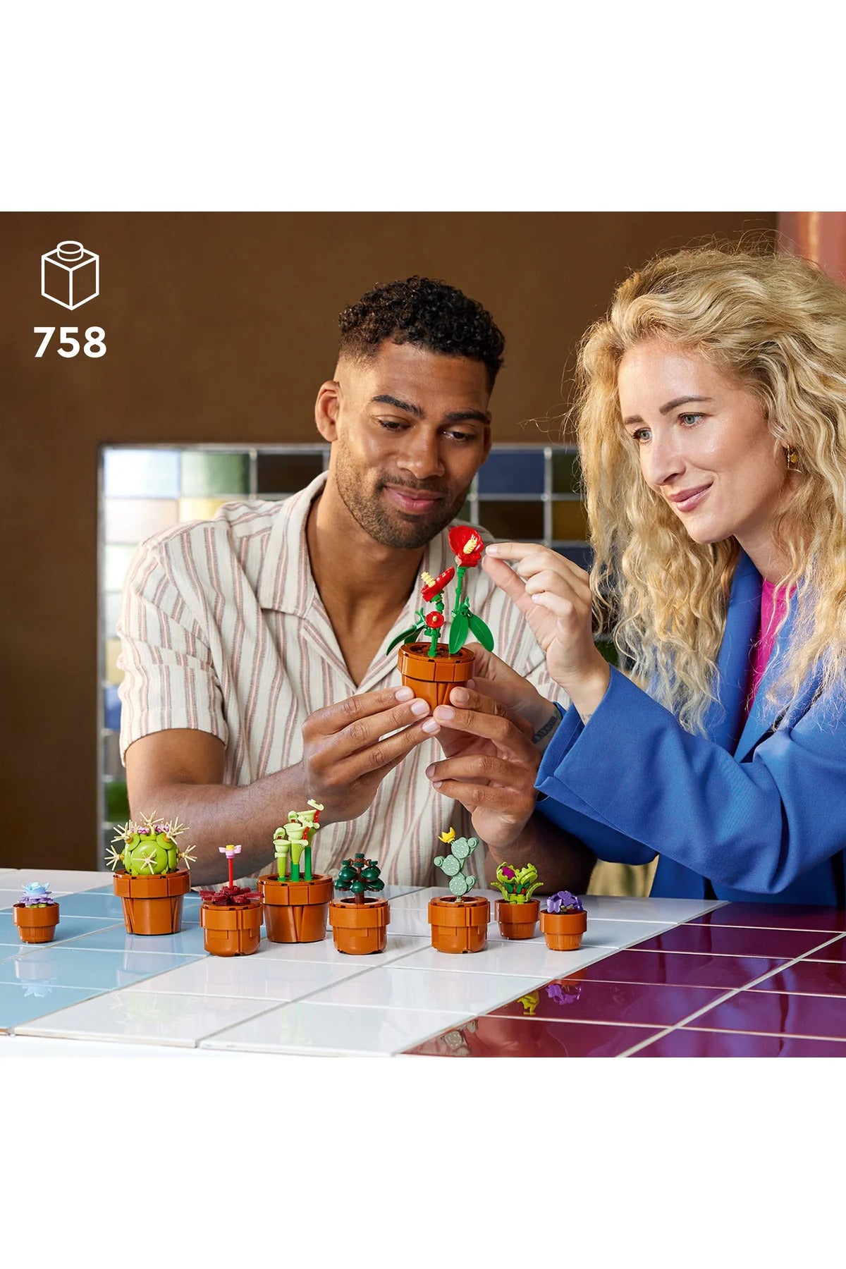 LEGO® Botanicals Minik Bitkiler 10329 - 18+ Yaratıcı Model Yapım Seti (758Parça)