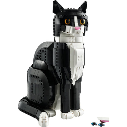 LEGO® Ideas Smokinli Kedi 21349 - Yetişkinler için Model Yapım Seti (1710 Parça)