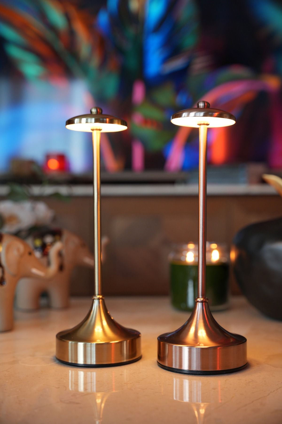 JUNIOR Masa Lambası – Minimalist ve Modern Tasarım!