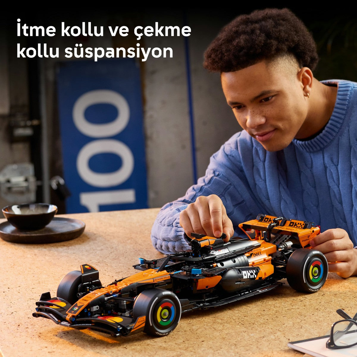 LEGO® Technic™ Mclaren MCL39 F1® Araba 42228 - Yetişkinler Için 2025 Model Araba Içeren Yaratıcı Model Yapım Seti (1675 Parça)