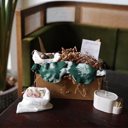 Touch Hardal Tohumlu Lavantalı Göz Maskesi, Doğal Mum, Blossom Tea & Meditasyon Seti