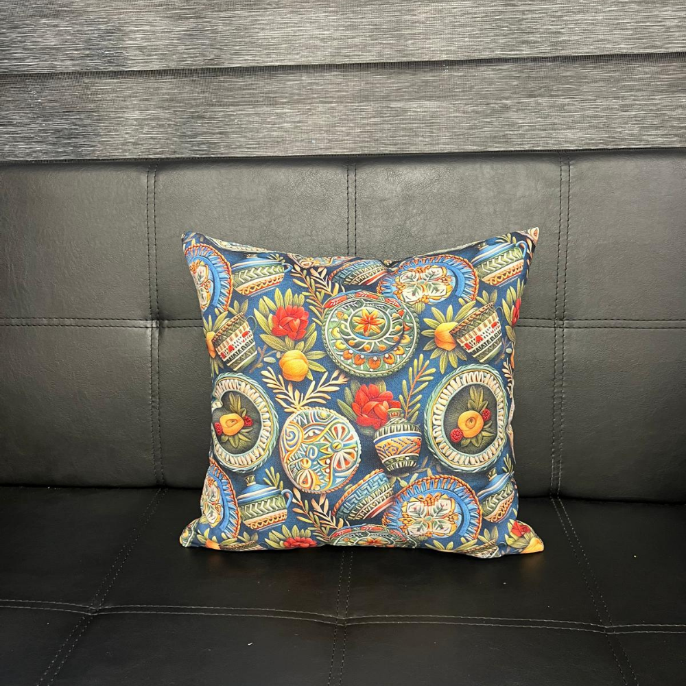 Dokuma Mirası Desenli Dekoratif Yastık