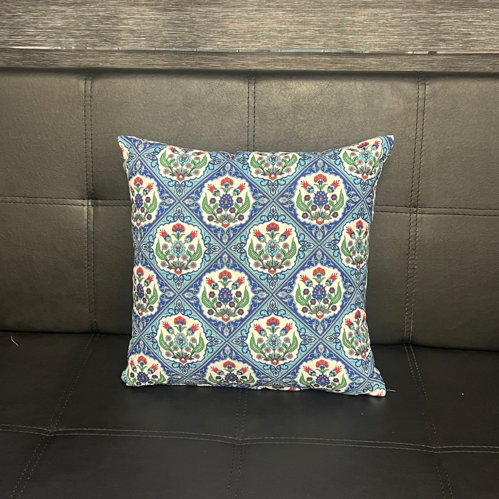 Çini Motifli Dekoratif Kırlent