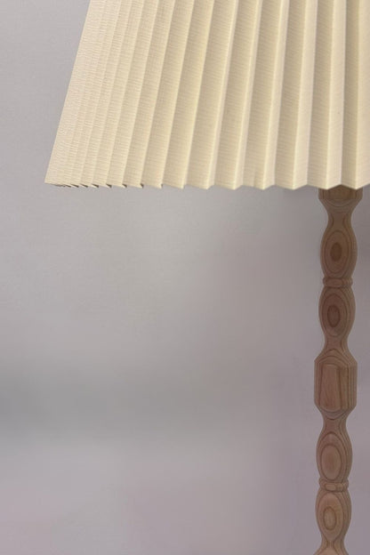 Zenora Ahşap Lambader